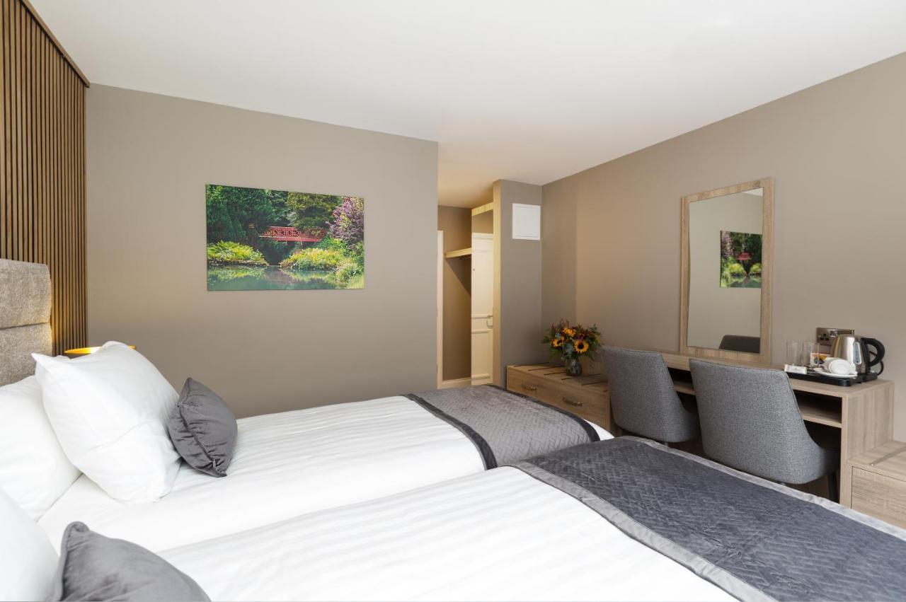 Castle Varagh Hotel & Bar Castlepollard Екстериор снимка