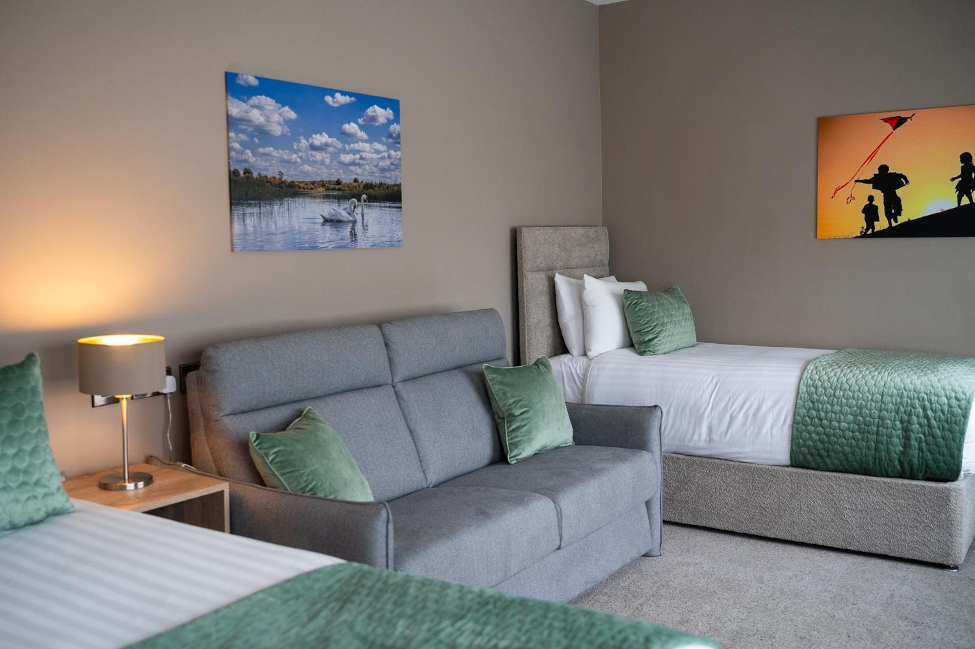 Castle Varagh Hotel & Bar Castlepollard Екстериор снимка